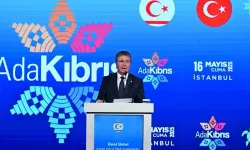 Rum turizm örgütleri “Ada Kıbrıs” kampanyasına karşı hükümetten tedbir talep etti