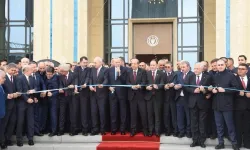Basın-Sen'den Külliye protestosu: Onurumuz için kokteyle katılmayın