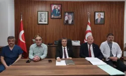 Ünal Üstel, TEKNOFEST’te yaralanan vatandaşların sağlık durumları hakkında bilgi aldı