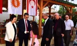 Başbakan Üstel, UBP Genel Merkezi’nde partililerle bayramlaştı