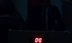 Meclis karanlığa büründü