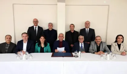 PKK'den Öcalan'ın çağrısına yanıt: Bugünden geçerli olmak üzere ateşkes ilan ediyoruz