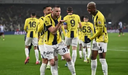 Fenerbahçe, Trabzonspor’u 4-1'le geçti: Puan farkını 3'e indirdi