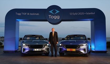 Erdoğan'a Togg'un yeni modeli T10F hediye edildi