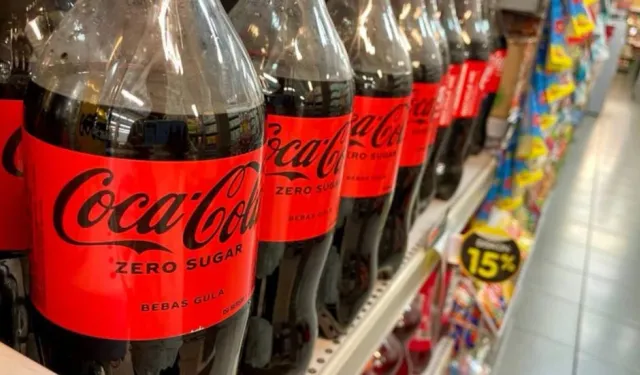 Fransa'da Coca Cola ve Schweppes’te 6 farklı mikroplastik bulundu