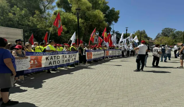 Güney Kıbrıs genel greve gitti