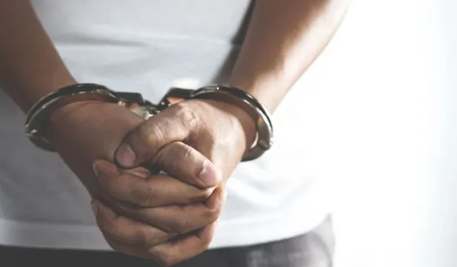 Ercan Havalimanı’nda Kaçak Eşya Operasyonu: İki Kişi Tutuklandı