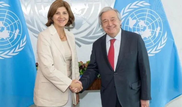 Üçlü görüşme Rum basınına yansıdı: Holguin 5+1 görüşme hazırlığı için adaya geliyor!