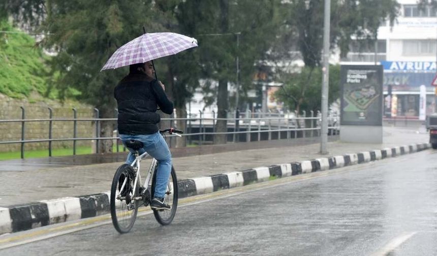 Cumartesi gününe kadar hava yağmurlu