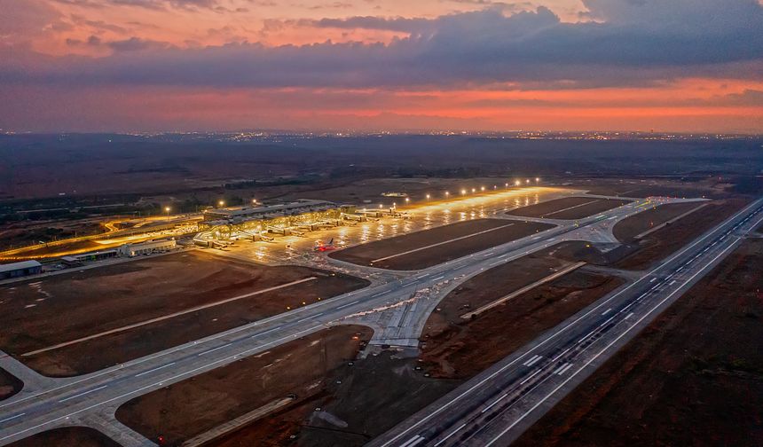 2025’in ilk 4 ayına göre yolcu sayısı % 18.87 uçak sayısı % 21.77 arttı