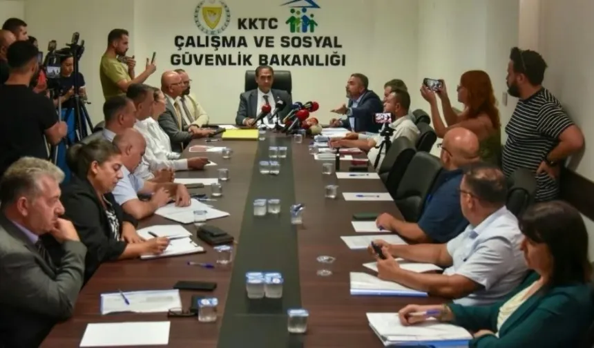 Asgari ücrette karar günü: Gözler birazdan açıklanacak toplantıda